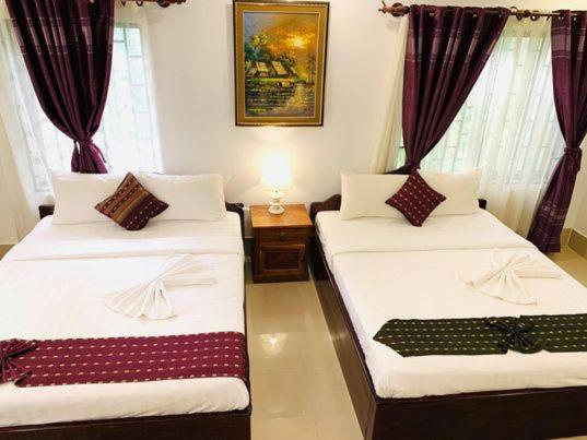 Отель Ravoeun Angkor Boutique Сиемрип Экстерьер фото