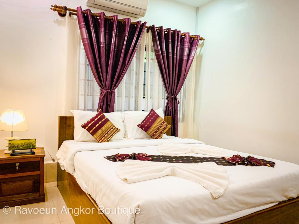 Отель Ravoeun Angkor Boutique Сиемрип Экстерьер фото